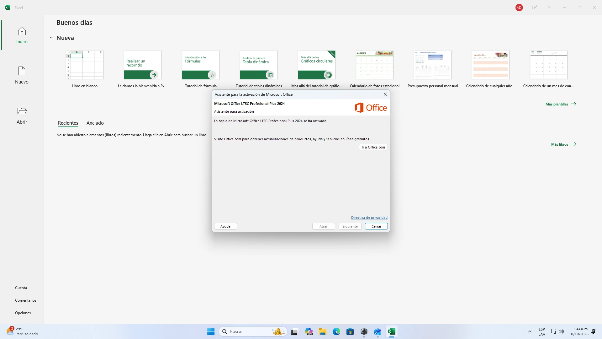 Asistente confirmando que la copia de Office 2024 se ha activado